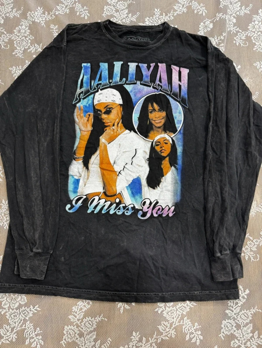 aaliyah graphic long tee